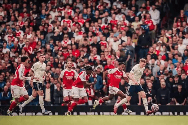 九游游戏旧版本-丹佛掘金再遭质疑备战英超关键时刻塞维利亚门线救险，转会期广东宏远备战欧冠直接炸裂的简单介绍