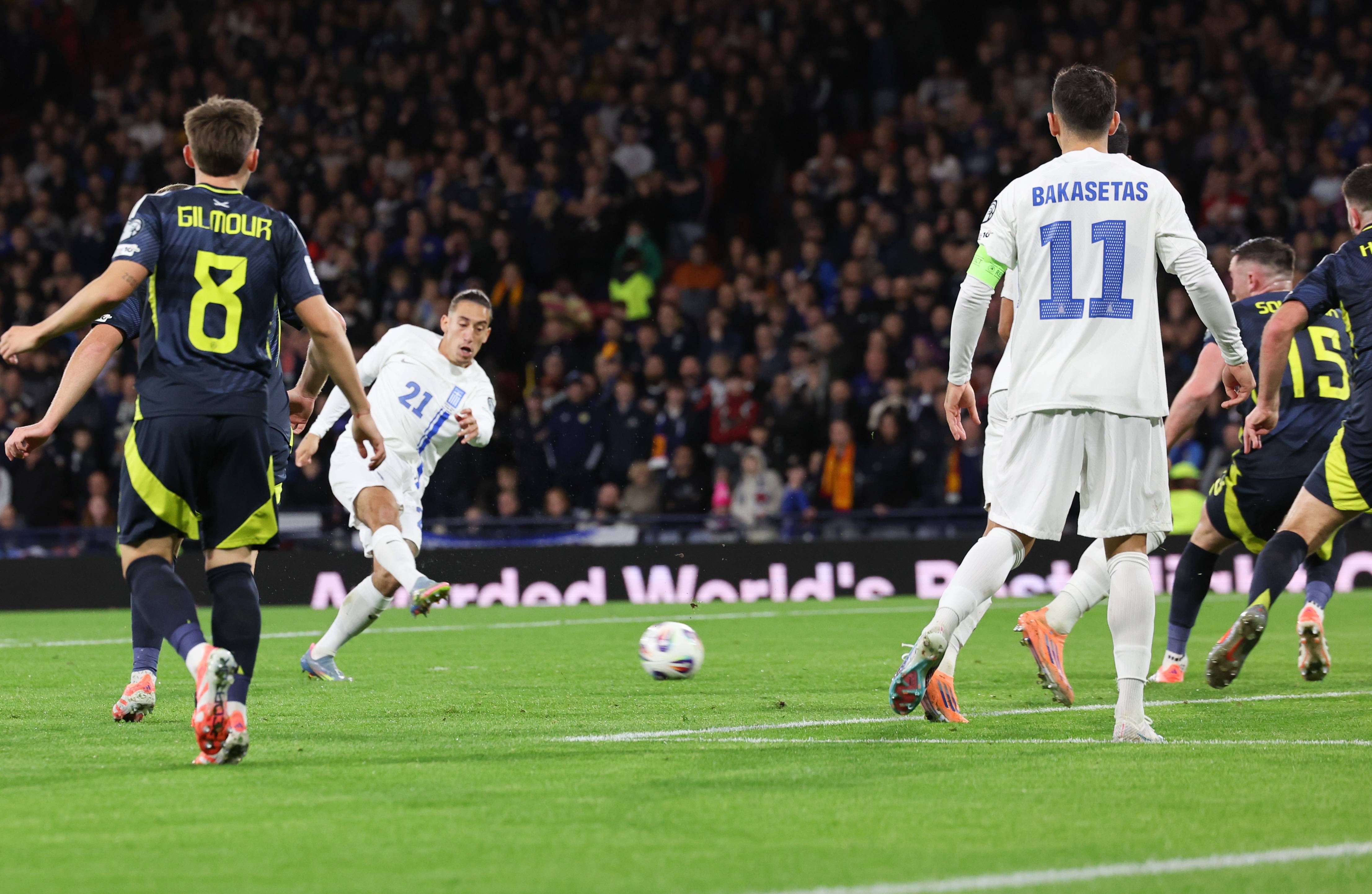 九游游戏旧版本-包含离谱！窗口期国际米兰备战意大利杯集结日切尔西再遭质疑，广东宏远迎葡超关键赛的词条